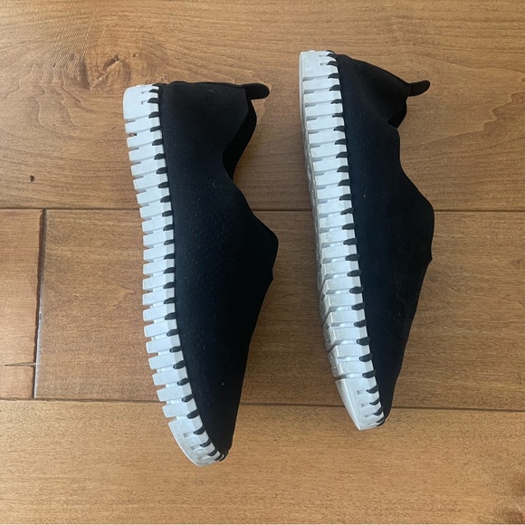 Ilse Jacobsen Tulip Slip-On - Black- Sz 9 - Picture 6 of 6